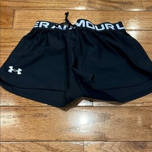 Under Armour Women's Black Athletic Shorts